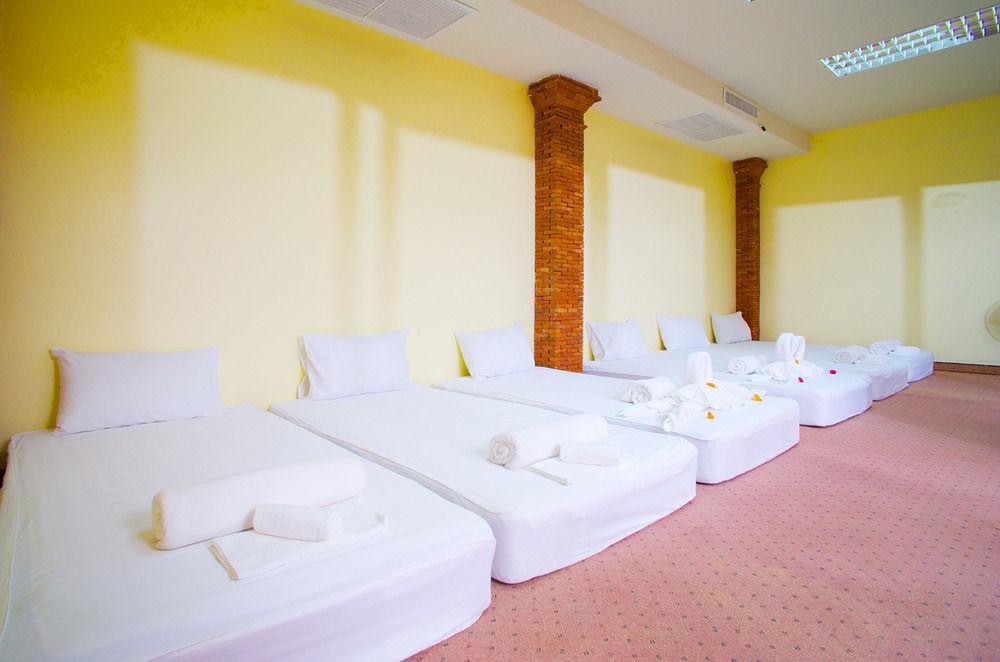 Boom Boom Beach Resort Chanthaburi Exterior photo