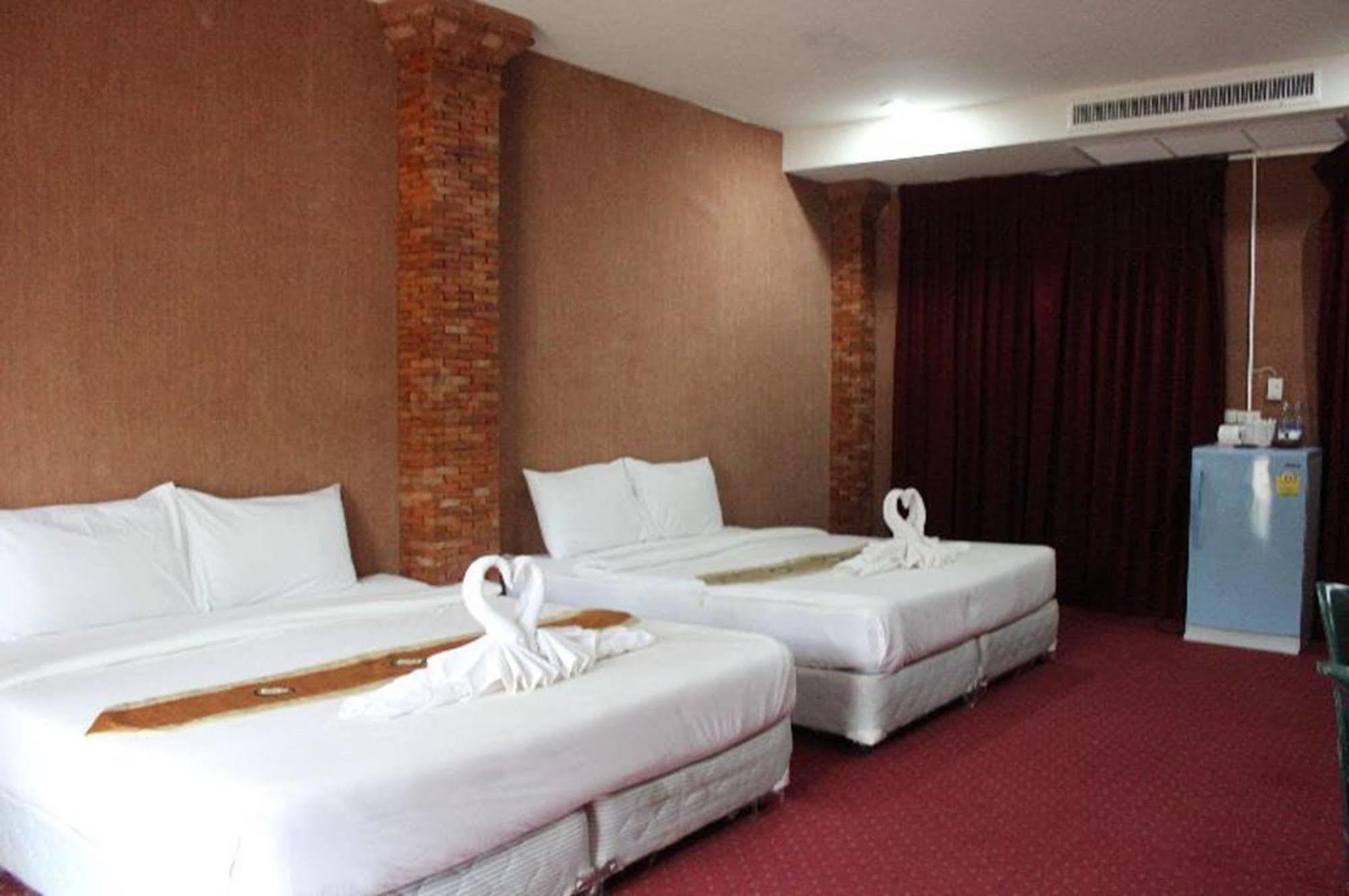 Boom Boom Beach Resort Chanthaburi Exterior photo